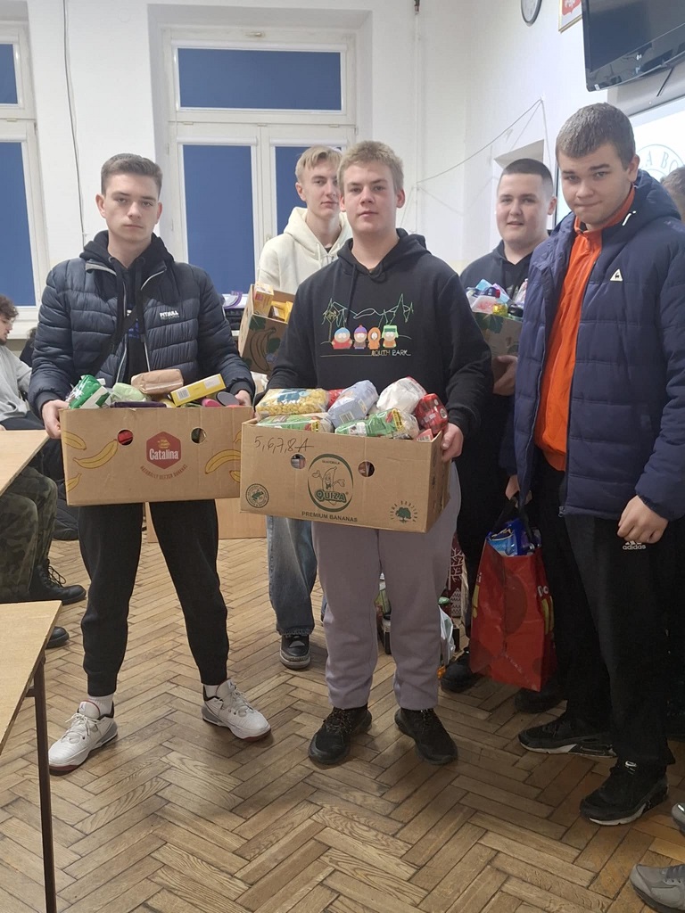 2a.1. Paczka dla bohatera